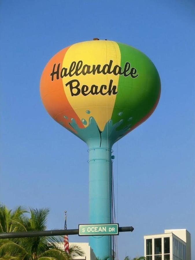 Hallandale Gulfstream Pool Walk To The Beach Appartement Hallandale Beach Buitenkant foto